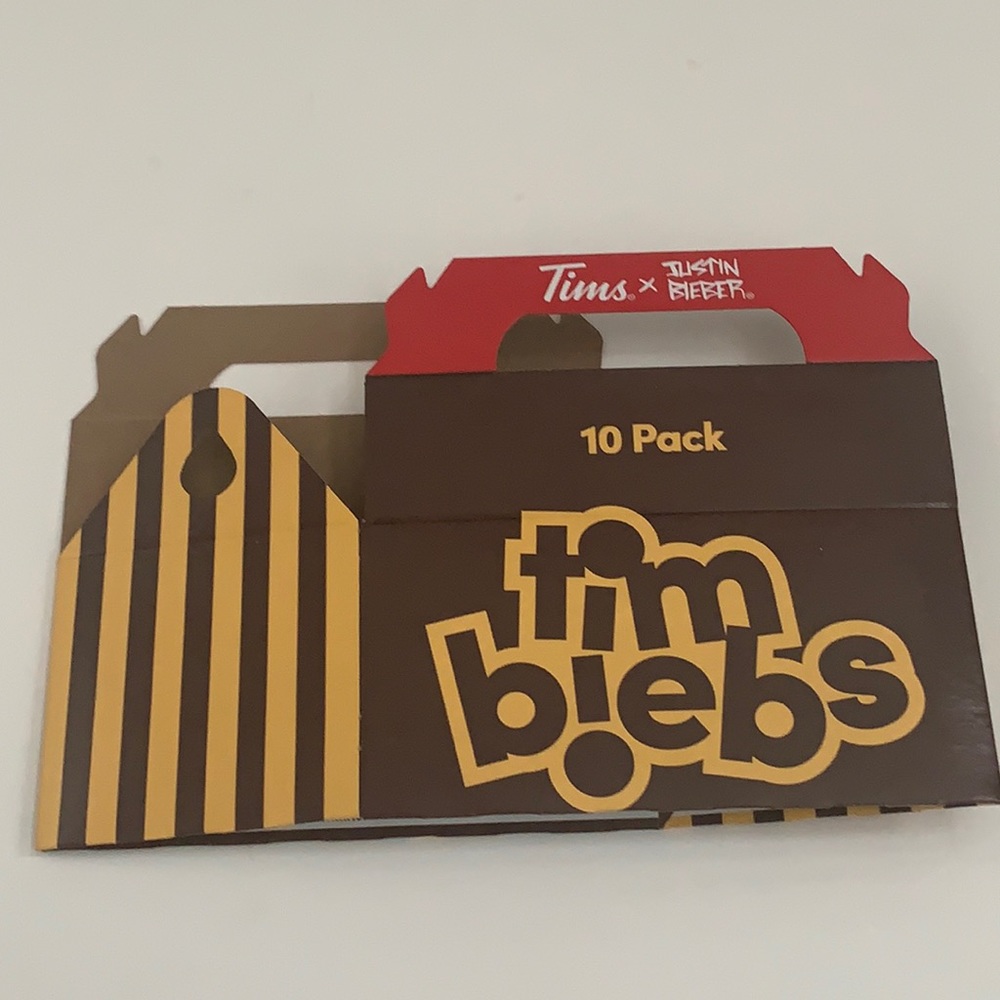 Justin Bieber empty clean box Tim Biebs  !!